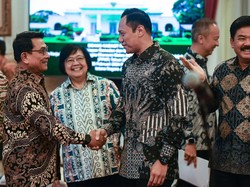 Makna Salaman AHY-Moeldoko di Istana Setelah Kisruh Kudeta Demokrat