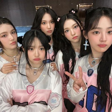 Lirik Lagu Right Now Versi Jepang - New Jeans