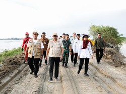 Operasikan 27 Pompa, Pj Gubernur Jateng Sebut Banjir Demak  Mulai Surut