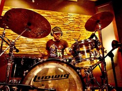 Drum Legend Punya Pepeng eks Naif Beli Second dari Bimo Sulaksono