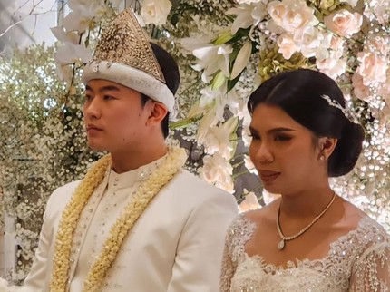 7 Potret Pernikahan Mewah Putri Helmi Yahya dengan Pria Korea, Meriah Dihadiri Pejabat