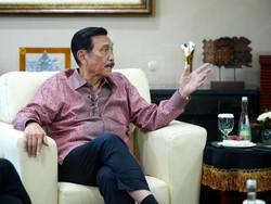 Luhut Beberkan Potensi Harta Karun Emas Hijau yang Tersimpan di Laut RI