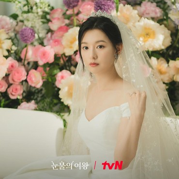 Rating Rendah 'My Liberation Notes' Dibandingkan dengan 'Queen of Tears'