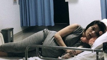 Pembukaan Stuck, 7 Potret Perjuangan Sheila Marcia Lahirkan Anak Kelima