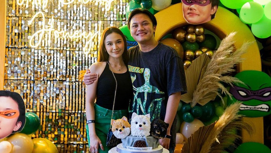 Sweet Banget, Mahalini Kasih Kejutan Ultah ke Rizky Febian