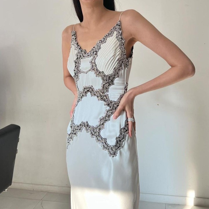 <p>3. Jung Ho Yeon (19,4 juta <em>follower</em>) - Mengawali kariernya sebagai model, namanya melejit setelah sukses membintangi drama <em>Squid Game</em> (2021). Kekasih aktor Lee Dong Hwi ini aktif membagikan kesehariannya di Instagram pribadinya. (Foto: Instagram @ hoooooyeony)</p>