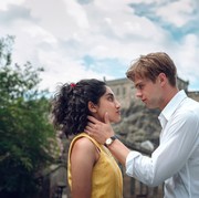 5 Fakta Serial Netflix One Day, Kisah Cinta Selama Dua Dekade yang Bikin Nangis Bombay