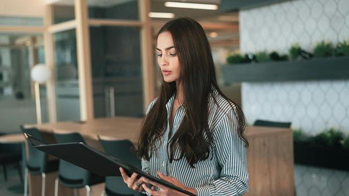 5 Cara Mengatasi Gugup saat Public Speaking di Depan Umum, Pasti Lancar Jaya!