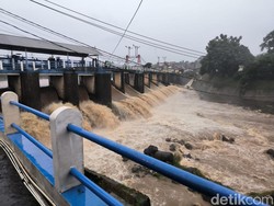 Ciliwung 70 Cm Usai Bogor Hujan Sejak Siang, Bendung Katulampa Siaga 4