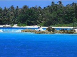 Mengenal Pulau Asu yang Indah di Nias Barat, Pecinta Surfing Wajib Datang!