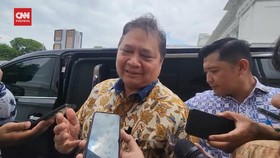 VIDEO: Isu Jokowi Gabung ke Golkar, Airlangga: Bagus Bagus Saja