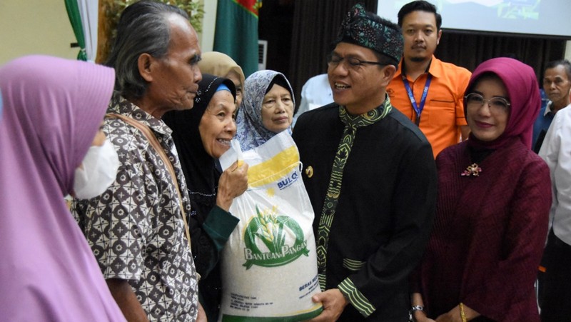 Pemerintah Kabupaten Bandung melalui Dinas Ketahanan Pangan dan Perikanan (Dispakan) Kabupaten Bandung