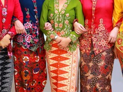 Asal-usul Kebaya Baju Adat yang Identik di Hari Kartini
