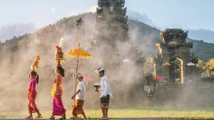 Lagu Bali Kumpulan lagu daerah Bali yang terkenal beserta lirik dan maknanya