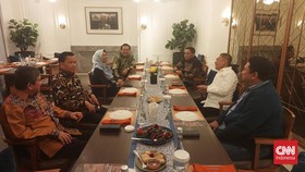 MKGR Beri Sinyal Dukung Airlangga Pimpin Golkar 5 Tahun Lagi