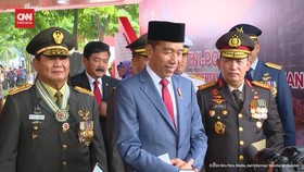 VIDEO: Soal Jenderal Kehormatan Prabowo, Jokowi: Usulan Panglima TNI