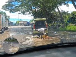 Pemkot Palopo Janji Perbaiki Jalan Islamic Centre yang Rusak Ditambal Warga