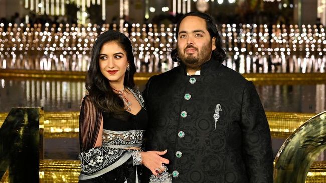 6 Fakta Menarik Pernikahan Anant Ambani dan Radhika Merchant, Sewa Private Jet untuk Angkut Tamu!