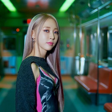 Lirik Lagu Think About - Moonbyul MAMAMOO