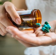 Jangan Sembarangan Minum Obat Diet, Ini 5 Dampak Buruk yang Bisa Terjadi!