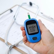 5 Kebiasaan Sehari-hari yang Bikin Gula Darah Naik, Salah Satunya Begadang!