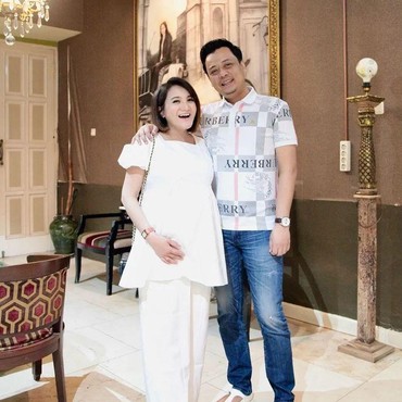 Usia Sudah Tak Muda Lagi, Suami Kiki Amalia Tak Ngotot Tambah Momongan