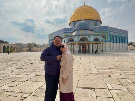 5 Potret Meisya Siregar Kunjungi Baitul Maqdis, Tempat Masjid Al-Aqsa