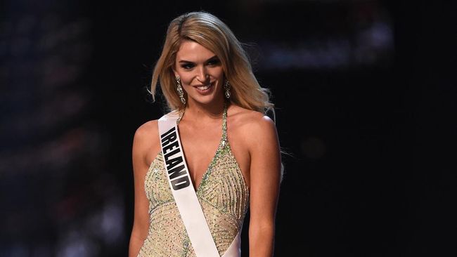 Mantan Miss Universe Irlandia Grainne Gallanagh meninggalkan dunia modeling dan menjadi seorang pengemudi truk salah satu lokasi tambang di Australia.