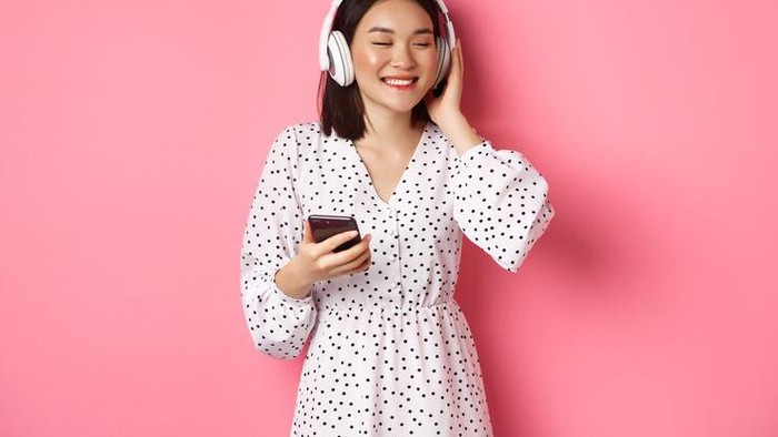 Dengerin Lagu Bikin Ingat Mantan? Ini Penjelasan Ilmiah Mengapa Musik Dapat Membangkitkan Kenangan