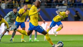 Ronaldo Tak Main, Al Nassr Ditahan Al Hazm Imbang 4-4