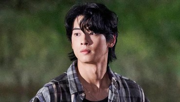 img-title Penulis 'Wonderful World' Soroti Kemampuan Akting Cha Eun Woo