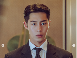 Lee Jae Wook Wamil, 2 Drakor Terbarunya Ini Jadi Pelipur Rindu Fans