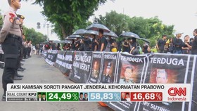 VIDEO: Aksi Kamisan Soroti Pangkat Jenderal Kehormatan Prabowo