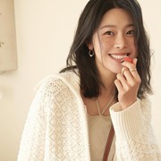 Choi Hye Seon 'Single's Inferno 3' Bagikan Sederet Beauty Item untuk Tampilan Natural Makeup Look