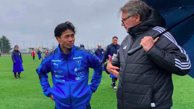 Bintang Vietnam Nguyen Cong Phuong yang dijuluki 'Lionel Messi Vietnam' menolak membela negaranya menghadapi Timnas Indonesia.