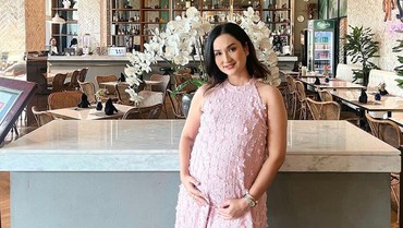 Tengku Dewi Putri Akui Cepat Lelah Hamil Anak Kedua, Apa Penyebabnya?