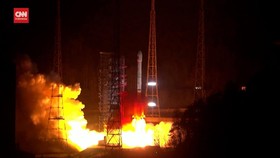 VIDEO: China Luncurkan Roket Long March-3B Bawa Satelit Internet