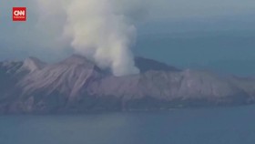 VIDEO: Selandia Baru Denda Agen Tur Imbas Letusan Gunung Berapi