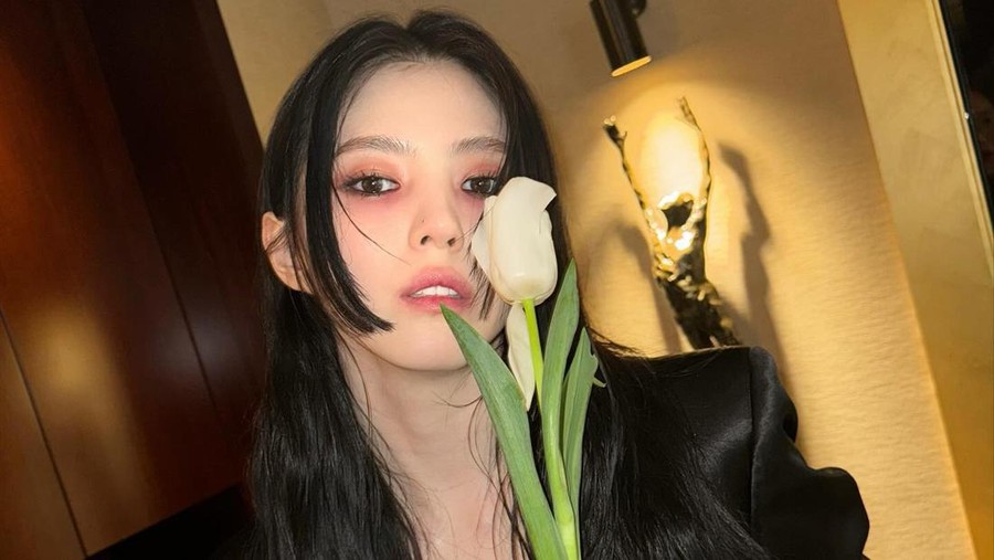 Han So Hee menghadiri acara Boucheron di Paris Han So Hee menghadiri acara Boucheron di Paris