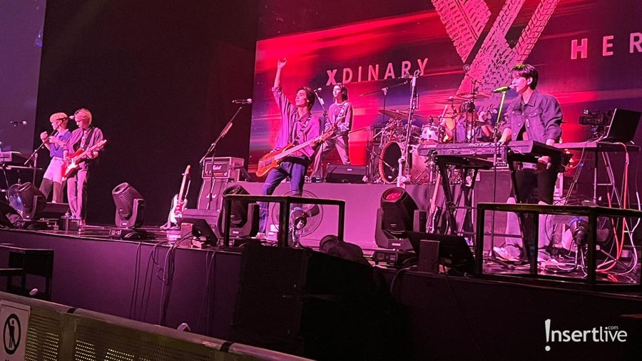 Konser Xdinary Heroes