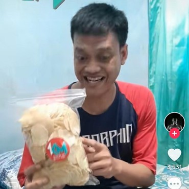 Bahas Kesalahan Fatal Kurnia Meiga hingga Cerai, Ini Alasan Eks Istri Pegang Medsos