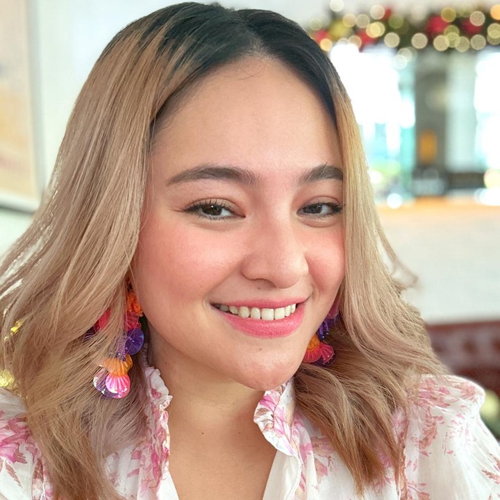 <p>Saat mulai menjalani program diet, Caca mengaku sempat pesimis. Namun karena mendapatkan dukungan dari orang terdekat termasuk sang psikiater, ia pun semangat menjalaninya. "Bahkan psikiaterku justru semangatin aku. "Kita yakin Caca pasti bisa, apalagi Caca orangnya kan disiplin. Kita optimis Caca pasti bisa." Wow," kata Caca.(Foto: Instagram @marshanda99) <br /><br /><br /></p>