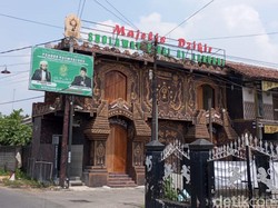 Konten Boleh Tukar Pasangan Bikin Warga Lega Gus Samsudin Digiring ke Sel