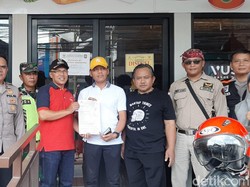 Keresahan Aa Gym Berujung Minimarket Samping Ponpes DT Disegel