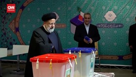 VIDEO: Pemilu Digelar, Presiden Iran Berikan Hak Suara