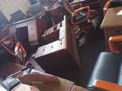 Gedung Direndam Banjir Bikin Rapat Komisi DPRD Solok Selatan Tertunda