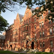 Kini Universitas Harvard Makin Sepi Peminat, Alasannya Tak Terduga!