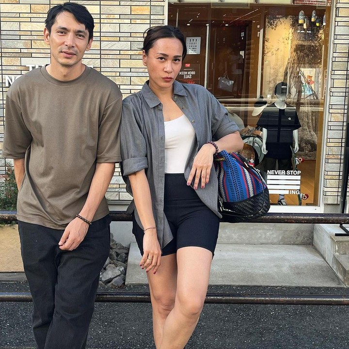 <p>Abimana dan Inong sudah mengarungi bahtera rumah tangga selama kurang lebih 23 tahun. Keluarga pasangan artis ini jarang sekali diterpa gosip miring. (Foto: Instagram@inong_ayu)</p>