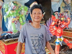 Cuan Perajin Ogoh-Ogoh Menjelang Nyepi