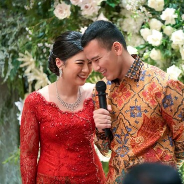 7 Momen Bahagia Angela, Putri Jenderal TNI Andika Perkasa Dilamar Polisi